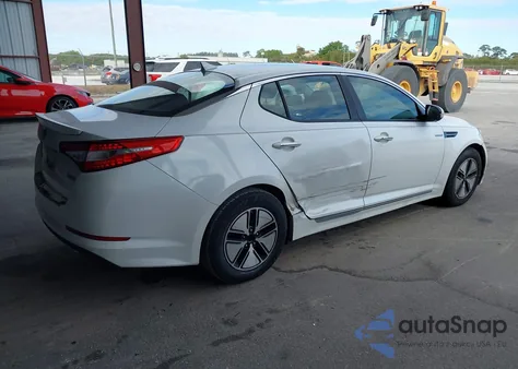 2013 Kia Optima Hybrid Lx z USA, uszkodzony, nr VIN KNAGM4AD5D5045257
